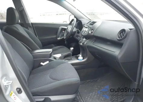 2011 Toyota Rav4 Sport z USA, uszkodzony, nr VIN JTMRF4DV5B5040115